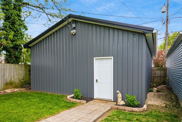 405 E Jenkins Avenue, Columbus, OH 43207