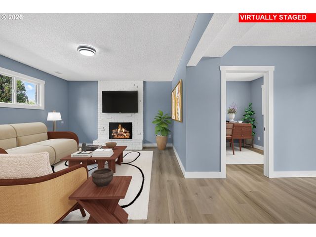5685 Sw 207TH Ave, Beaverton, OR 97078