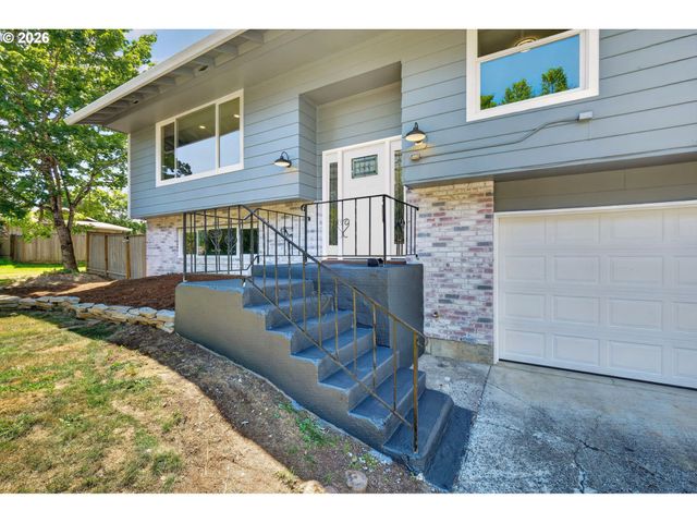 5685 Sw 207TH Ave, Beaverton, OR 97078