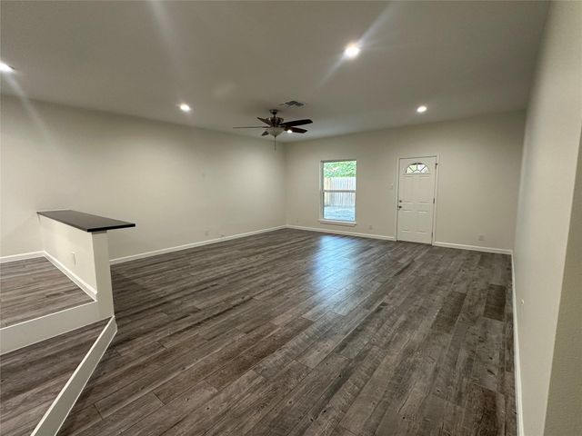 908 Plateau CIR, Austin, TX 78745