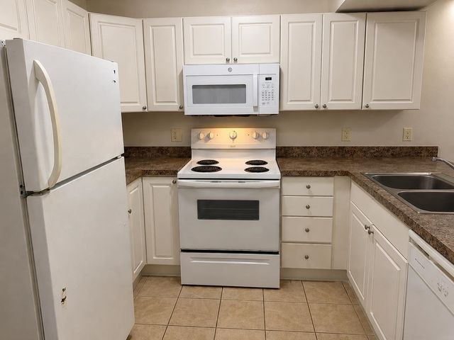 3555 Highway 544 Opas Apt 18D, Conway, SC 29526