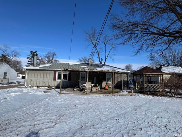 2214 W OVERBROOK Drive, Peoria, IL 61604