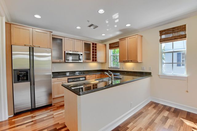 503 N MALLORY Circle, Delray Beach, FL 33483