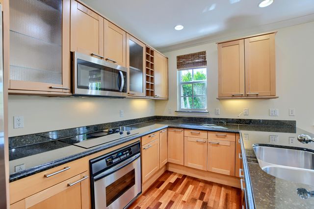 503 N MALLORY Circle, Delray Beach, FL 33483