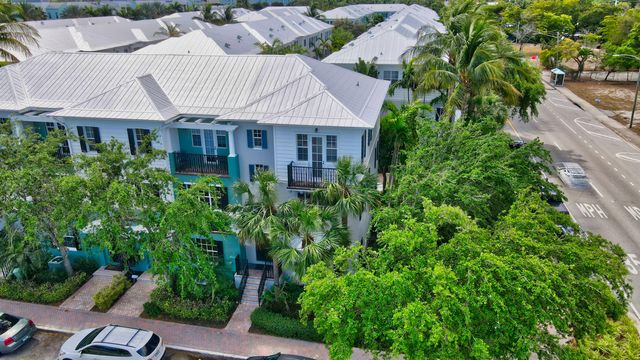 503 N MALLORY Circle, Delray Beach, FL 33483