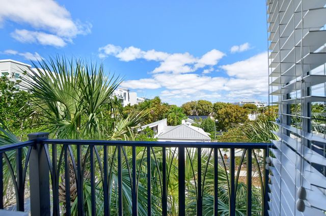 503 N MALLORY Circle, Delray Beach, FL 33483