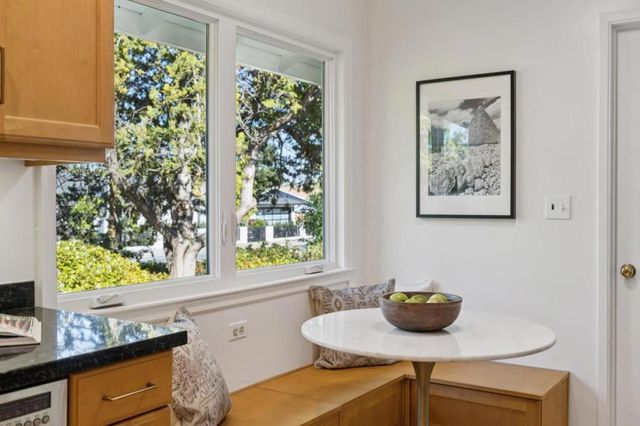 822 Amber Lane, Los Altos, CA 94024