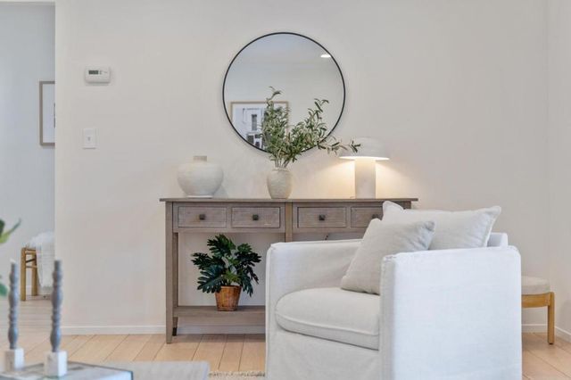 822 Amber Lane, Los Altos, CA 94024