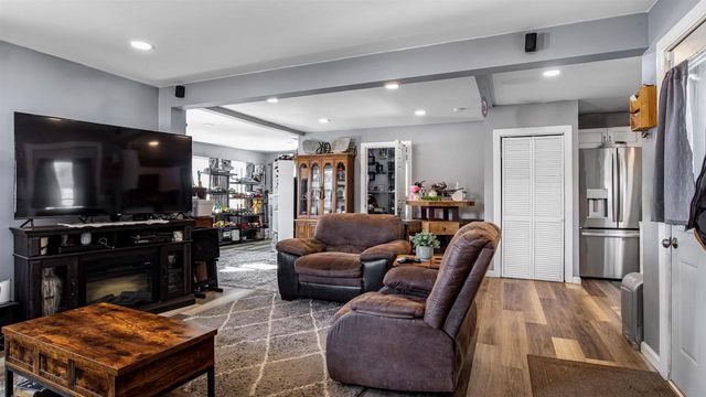 3746 Highway 13, Wisconsin Dells, WI 53965