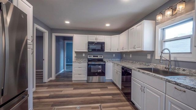 3746 Highway 13, Wisconsin Dells, WI 53965