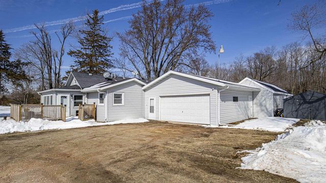 3746 Highway 13, Wisconsin Dells, WI 53965