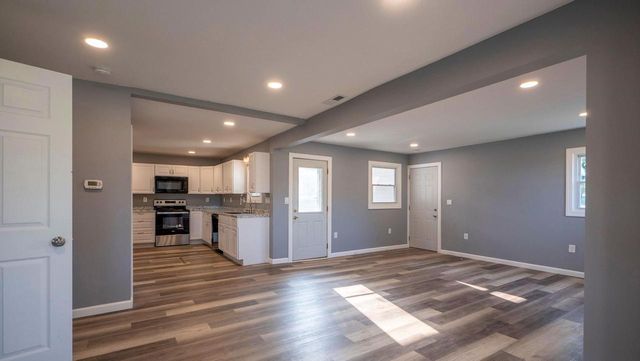 3746 Highway 13, Wisconsin Dells, WI 53965