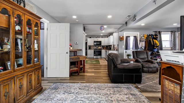 3746 Highway 13, Wisconsin Dells, WI 53965