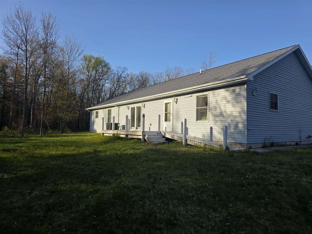 10185 S Tall Oak Trail, Grant, MI 49327