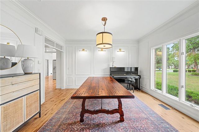 1801 El Contento Circle, Bentonville, AR 72712