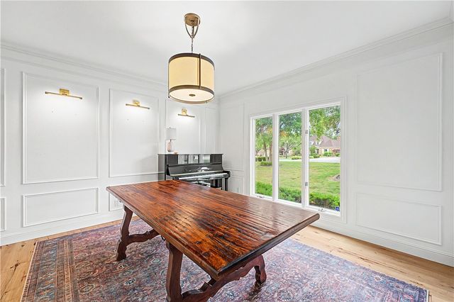 1801 El Contento Circle, Bentonville, AR 72712
