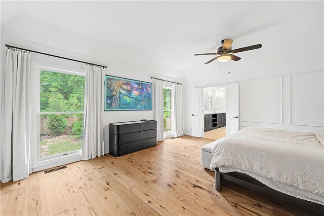 1801 El Contento Circle, Bentonville, AR 72712