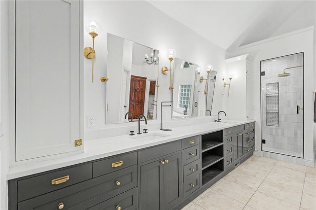 1801 El Contento Circle, Bentonville, AR 72712