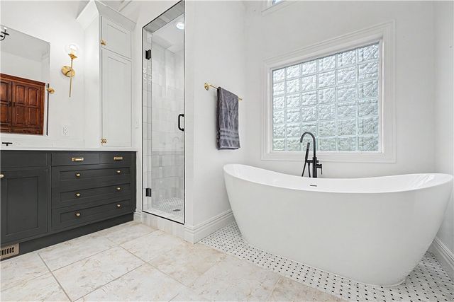 1801 El Contento Circle, Bentonville, AR 72712