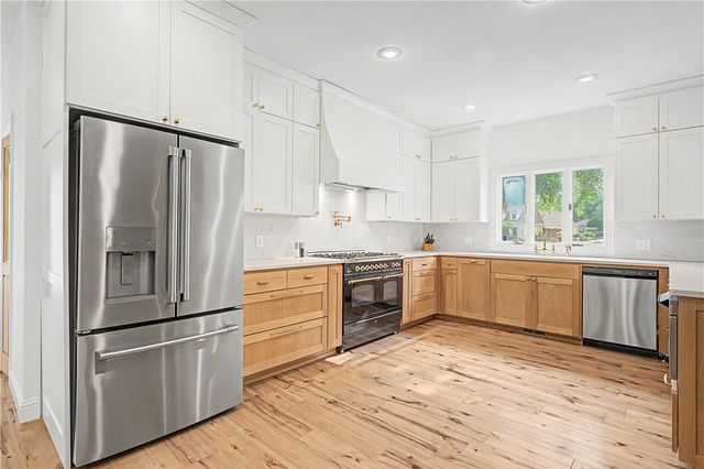1801 El Contento Circle, Bentonville, AR 72712