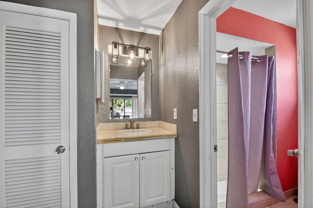 1321 Wyndcliff Drive, Wellington, FL 33414