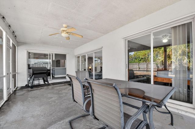 1321 Wyndcliff Drive, Wellington, FL 33414