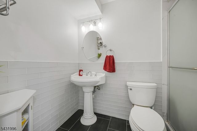 292 Summerhill Rd, East Brunswick Twp., NJ 08816