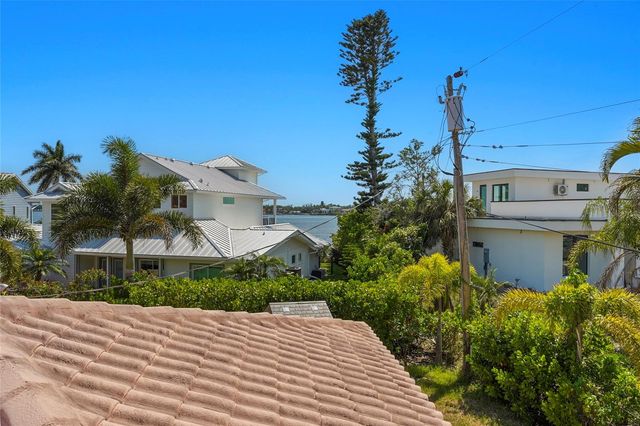1613 IDLE LANE, Sarasota, FL 34231