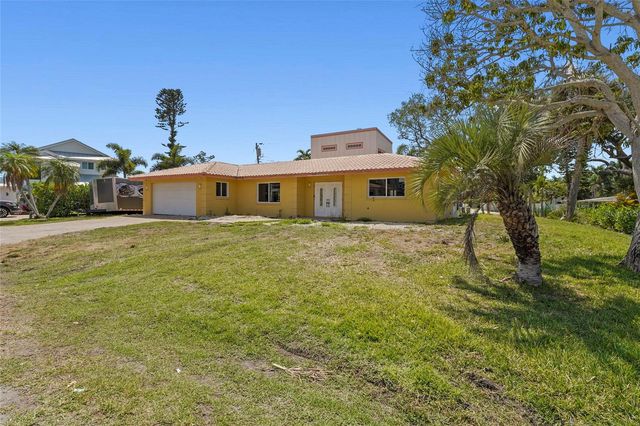1613 IDLE LANE, Sarasota, FL 34231