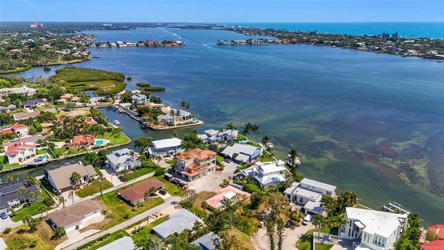 1613 IDLE LANE, Sarasota, FL 34231