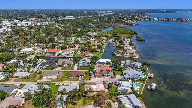 1613 IDLE LANE, Sarasota, FL 34231