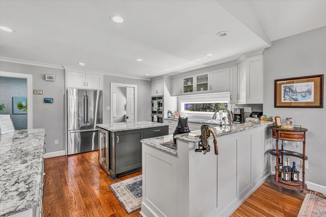 253 Island Green DR, Penhook, VA 24137