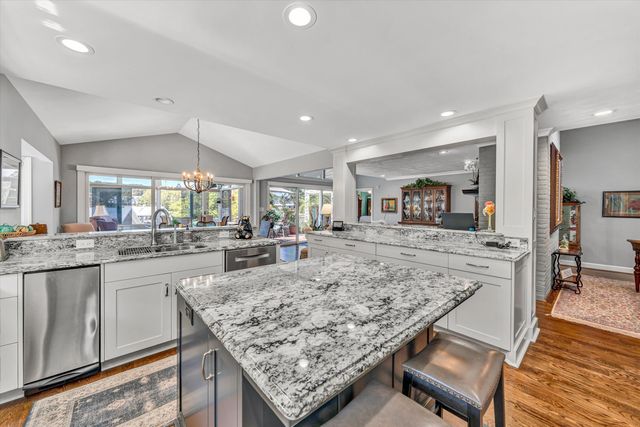 253 Island Green DR, Penhook, VA 24137