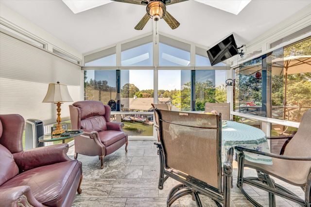 253 Island Green DR, Penhook, VA 24137