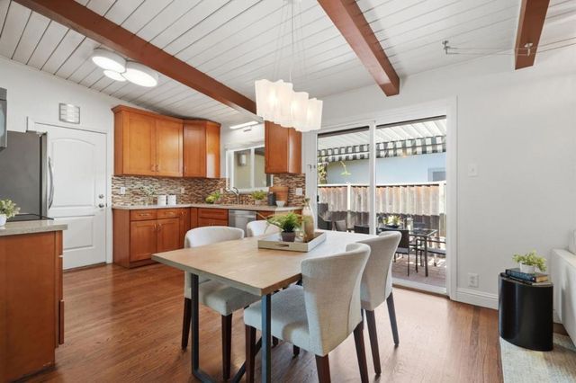 321 Anna Avenue, Mountain View, CA 94043