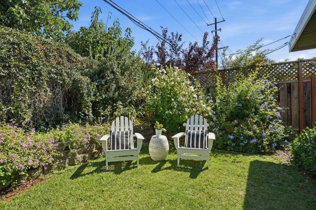 321 Anna Avenue, Mountain View, CA 94043