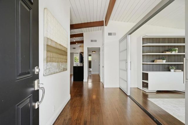 321 Anna Avenue, Mountain View, CA 94043