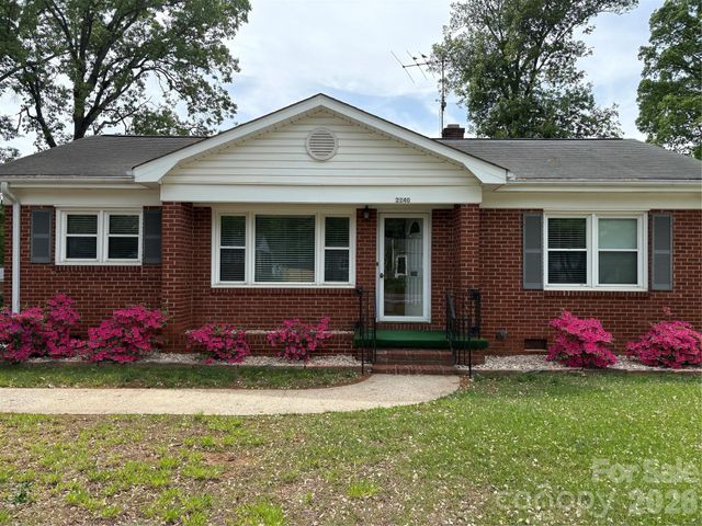 2240 Ashley Road, Charlotte, NC 28208