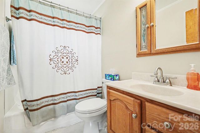 2240 Ashley Road, Charlotte, NC 28208