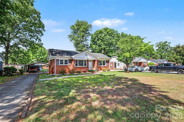 2240 Ashley Road, Charlotte, NC 28208