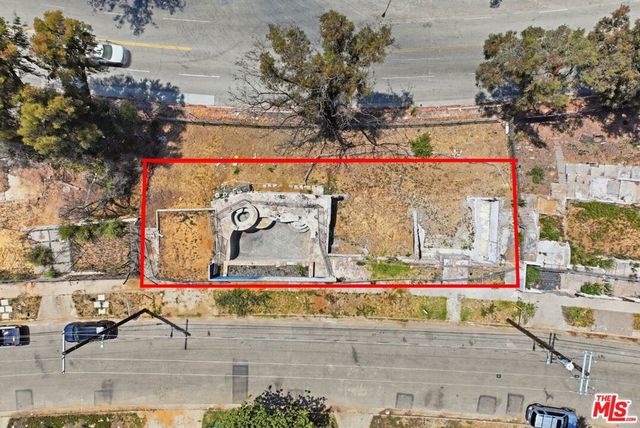 545 N Las Casas Avenue, Los Angeles, CA 90272