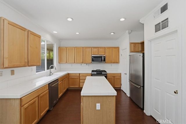 30172 Heritage Street, Murrieta, CA 92563