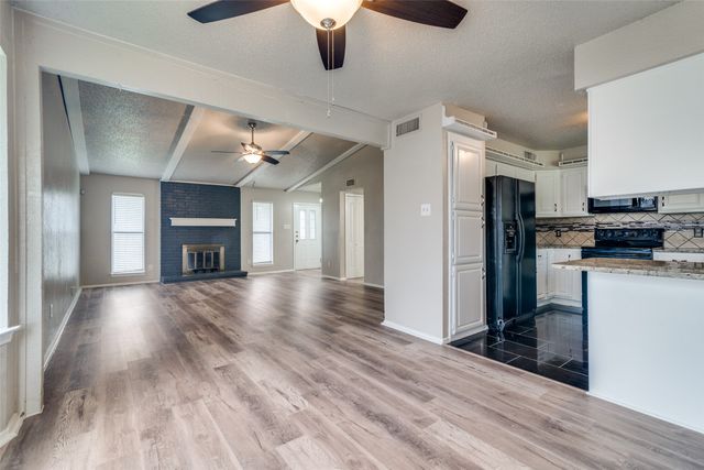 1617 Golden Grove Drive, Mesquite, TX 75149