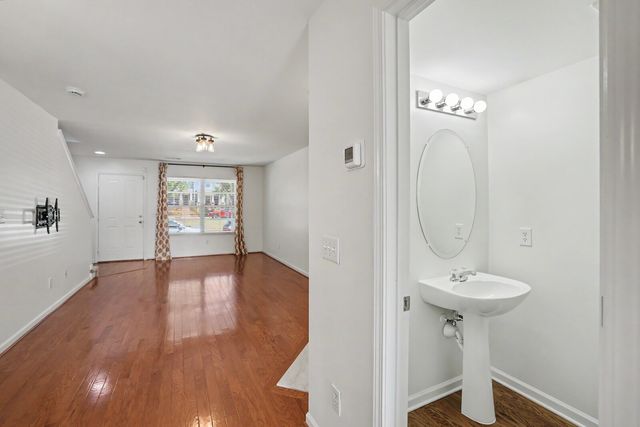1420 Riverbrook Dr, Hermitage, TN 37076