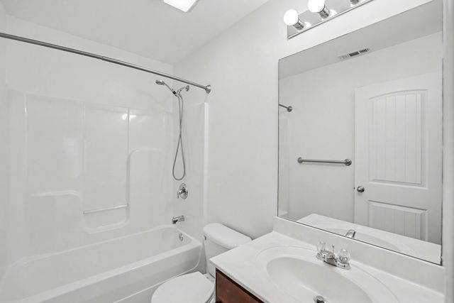 1420 Riverbrook Dr, Hermitage, TN 37076