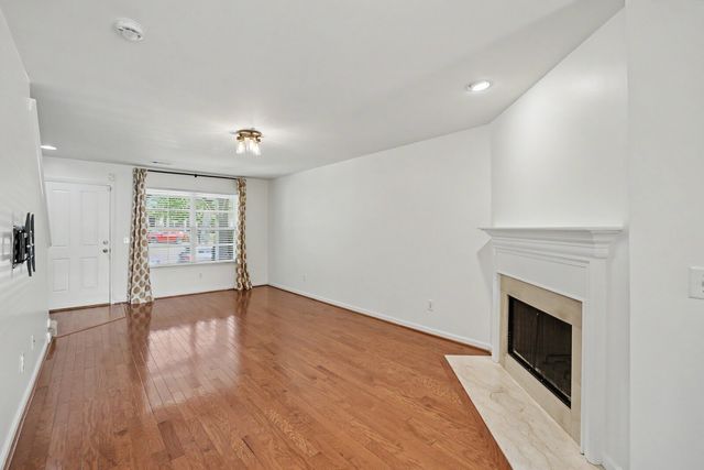1420 Riverbrook Dr, Hermitage, TN 37076