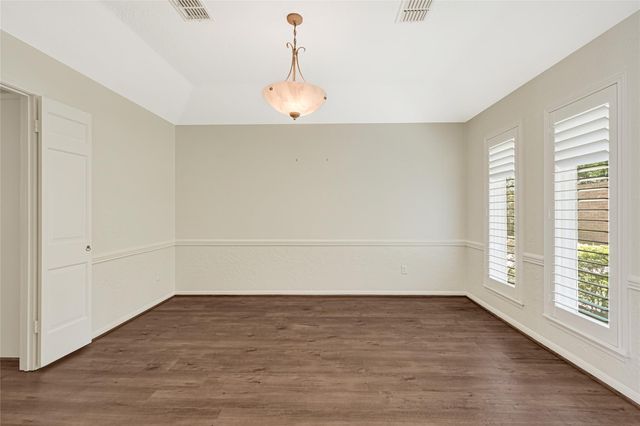 8210 Letica Drive, Houston, TX 77040