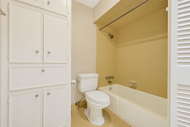 8210 Letica Drive, Houston, TX 77040