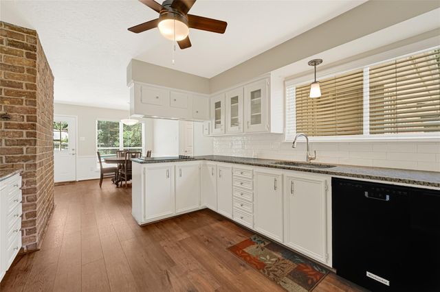 8210 Letica Drive, Houston, TX 77040