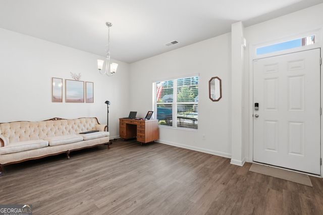 5760 Barrington Run, Union City, GA 30291